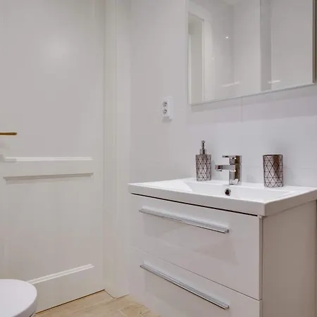 Charming Near The Historic Center Διαμέρισμα *